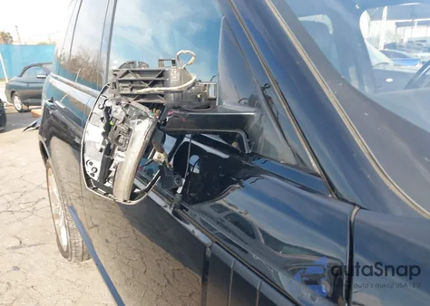 2019 Land Rover Range Rover 5.0L V8 Supercharged z USA, uszkodzony, nr VIN SALGS2RE4KA536104